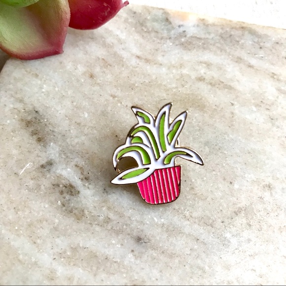 Jewelry - 2 for $16 Potted Plant Brooch Pin Kawaii Pink Gift